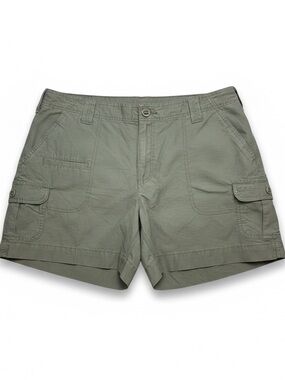 Cabela's NWOT Sage Green Utility Cargo Shorts